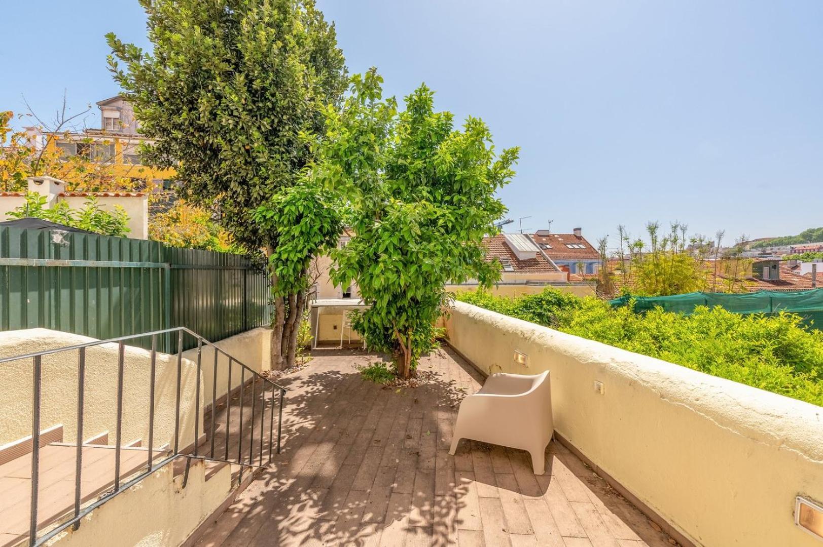 Guestready - Lemon House With Private Garden Apartment ลิสบอน ภายนอก รูปภาพ